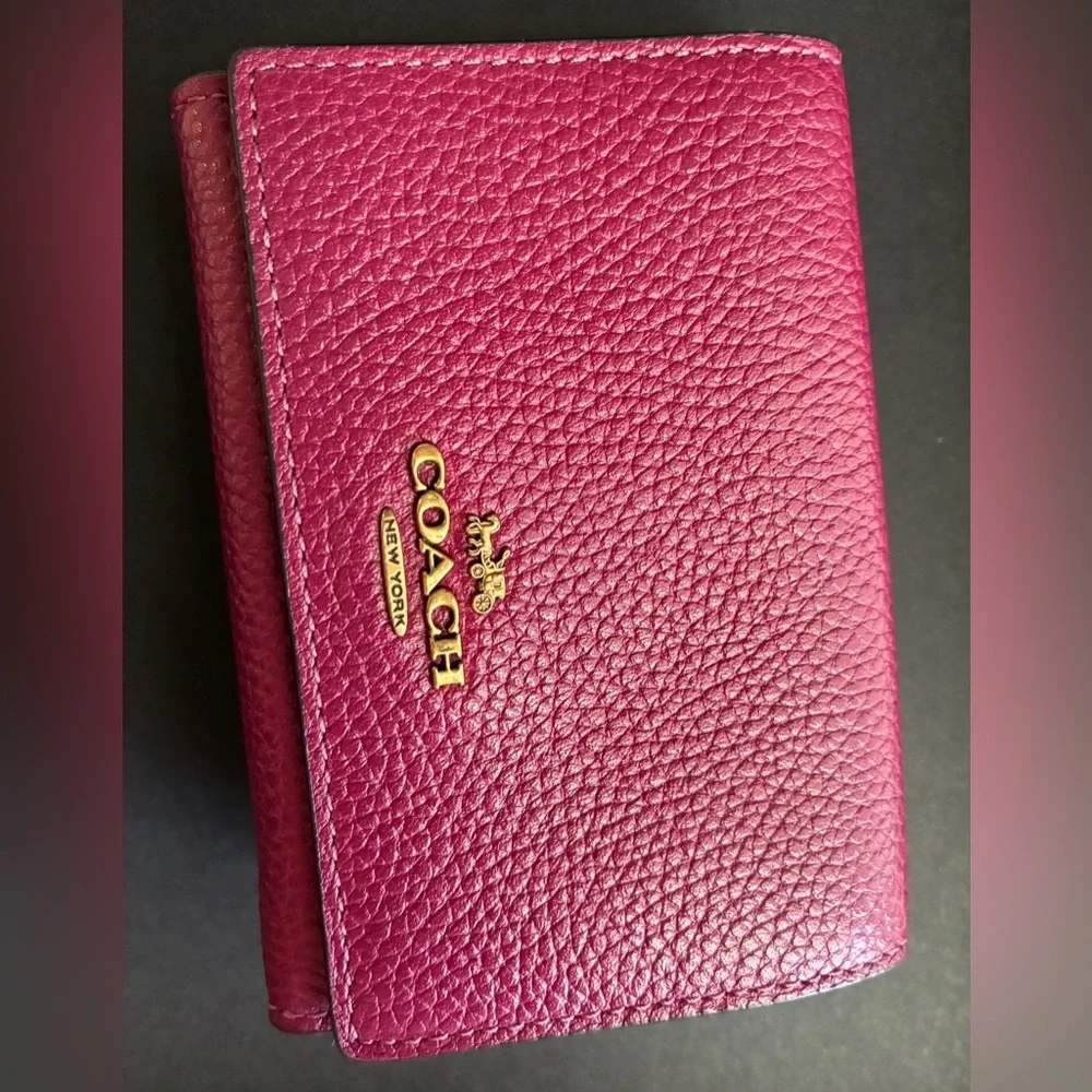 Coach Pebbled Leather Compact Wallet - Fuchsia Pink